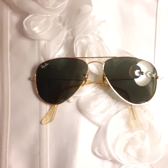 Ray-Bay Women's Vintage Aviator Sunglasses - Picture 7 of 11